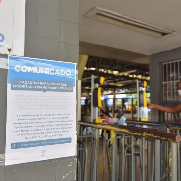 Caiado participa da inauguração do terminal Paulo de Siqueira Garcia nesta terça