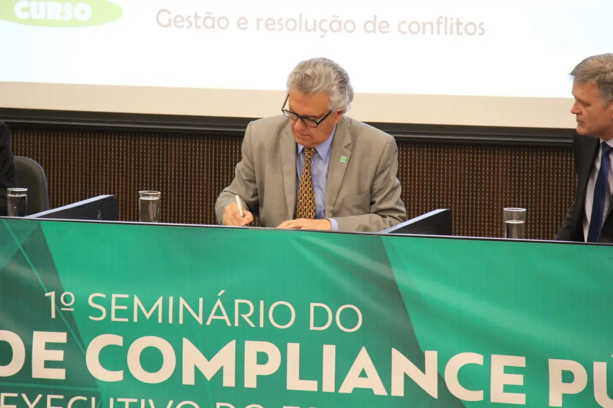 Seminario_Compliance_assinatura_ranking