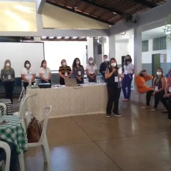 Gestores e diretores durante curso de formação