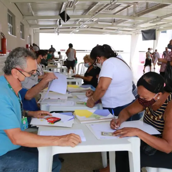 trabalho de coleta de assinaturas