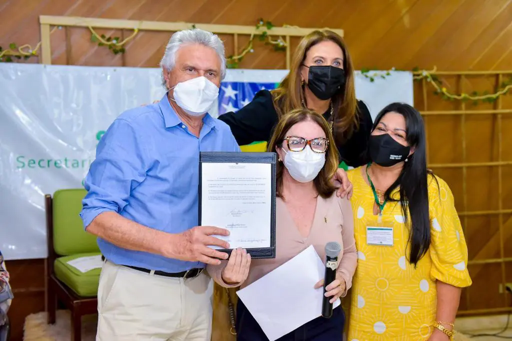 Governador e Gracinha na cidade de Goiás