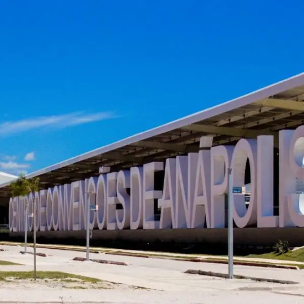 fachada do centro de convenções