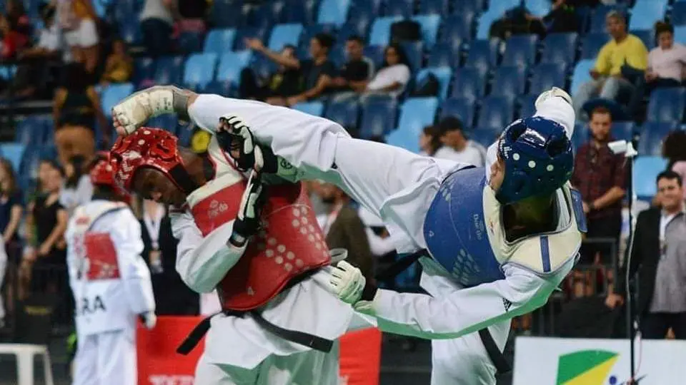 luta de taekwondo