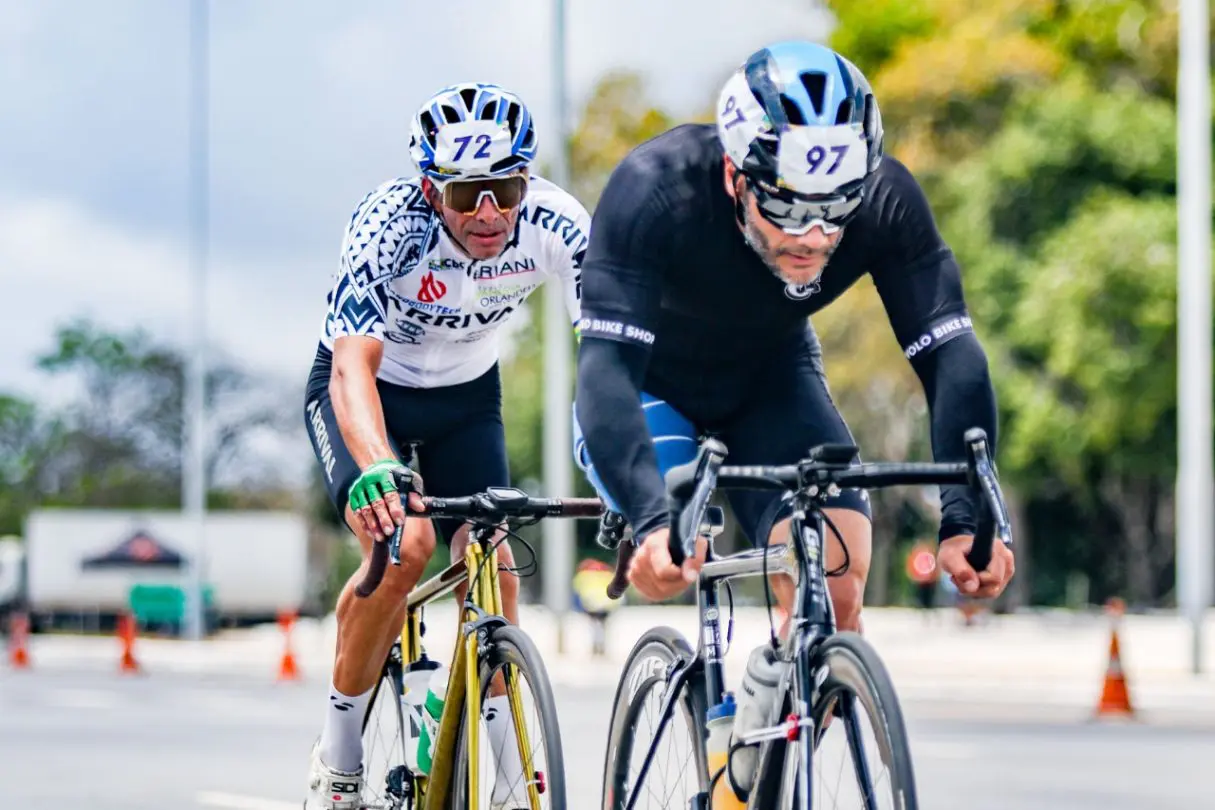 pró-atleta no ciclismo