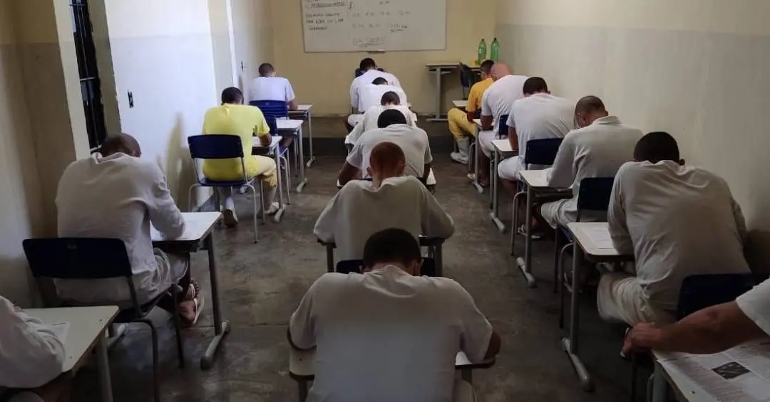 DETENTOS- EDUCACAO-PROVA-ENEM 2