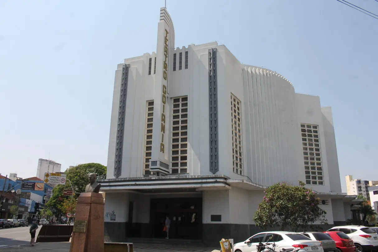 Fachada do Teatro Goiânia