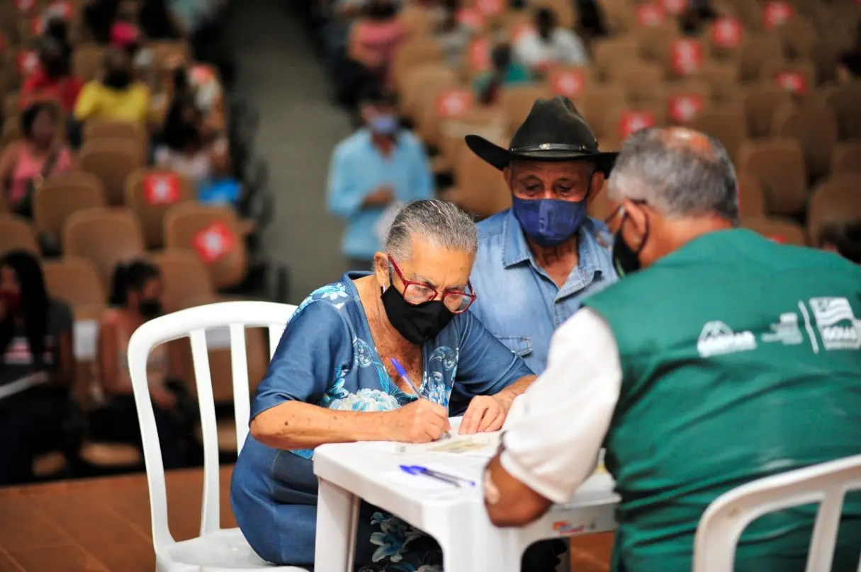 AGEHAB ENTREGA DE ESCRITURA 1