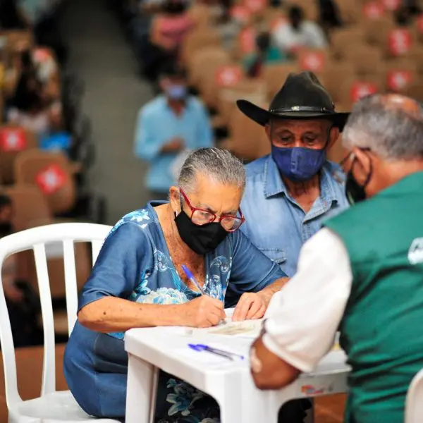 AGEHAB ENTREGA DE ESCRITURA 1