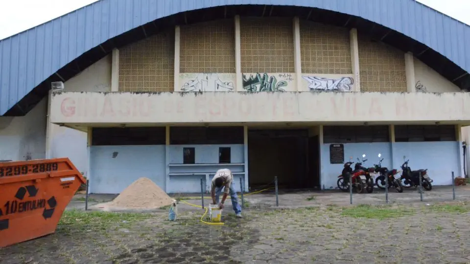 SEEL REFORMA GINASIO APARECIDA