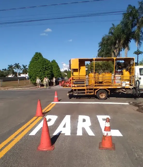 Detran entrega sinalização em mais cinco municípios