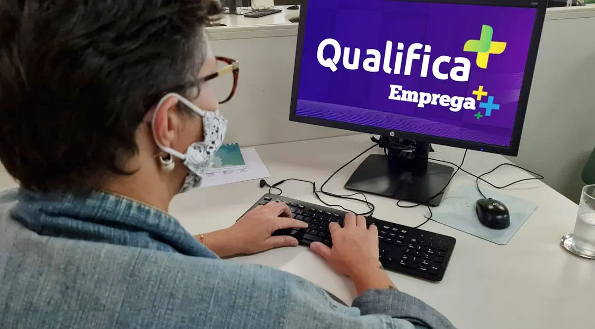 QUALIFICA EMPREGO