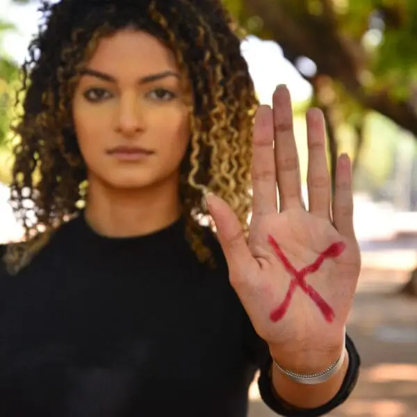 Gracinha Caiado anuncia a entrega dos cartões do Goiás Por Elas VIOLENCIA CONTRA A MULHER. JPG