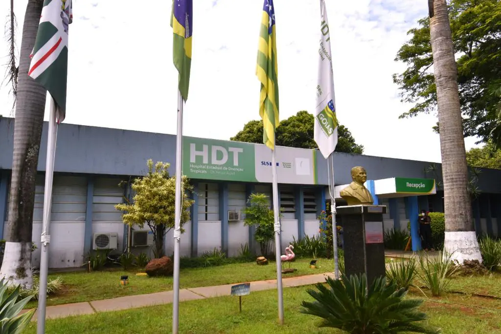 Fachada do HDT