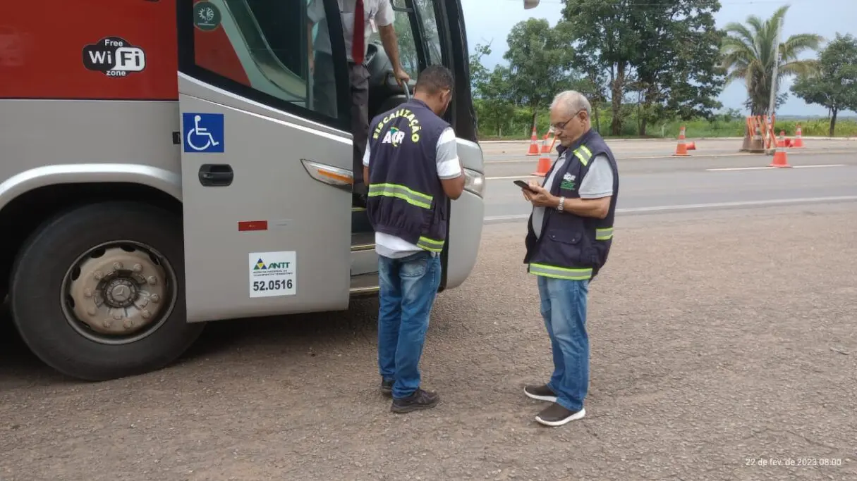 Fiscais da Operação Carnaval da AGR