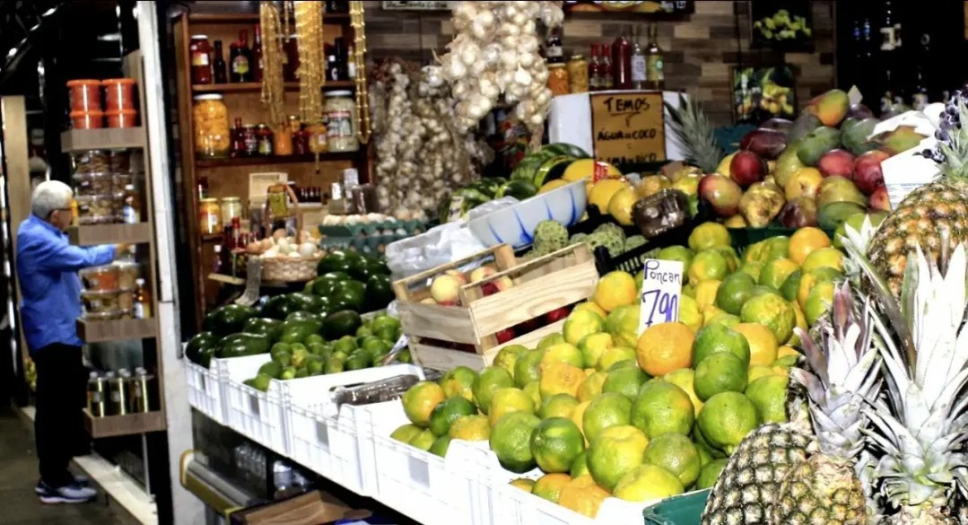 Comércio de frutas e legumes impulsionaram geração de emprego em Goiás