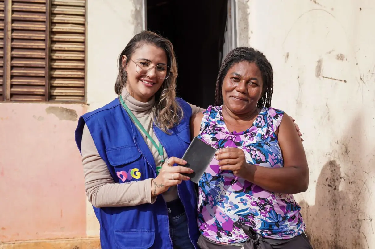 Maria José do Nascimento Dias e OVG - Governo lança estratégia de proteção social inovadora