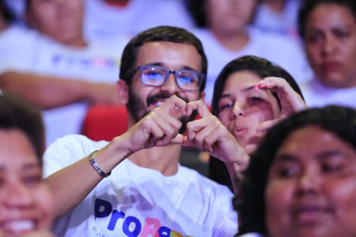 Caiado dá boas-vindas a novos bolsistas do ProBem