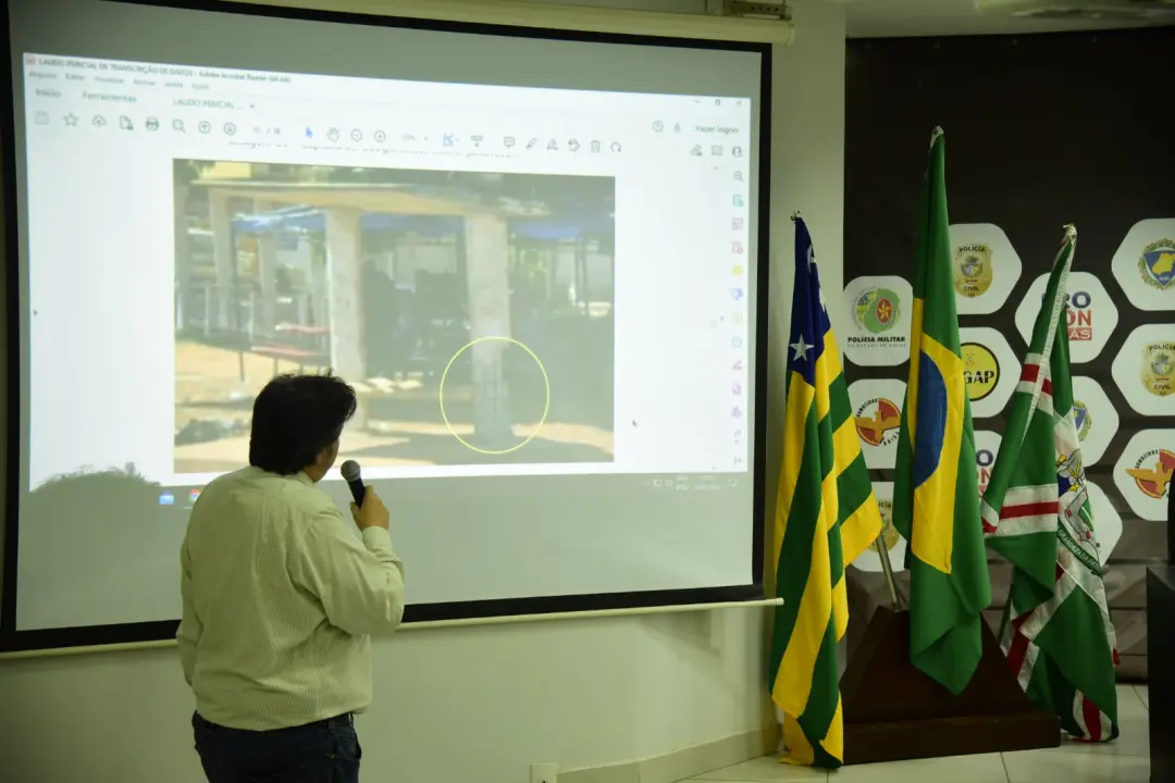 Polícia Técnico-Científica divulga resultado da perícia em ponto de ônibus