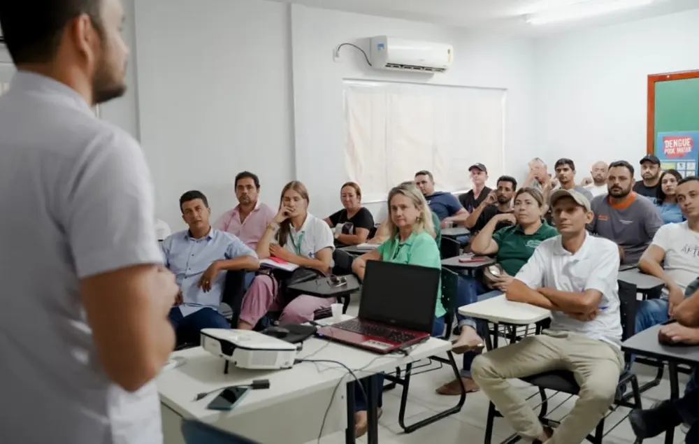 Saúde capacita agentes de combate à dengue, chikungunya e zika