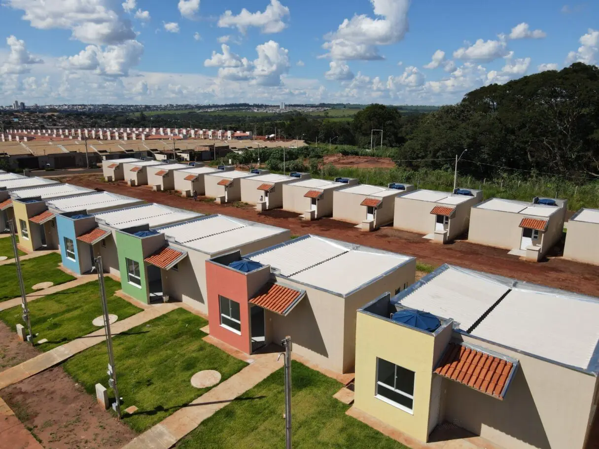 Casas a custo zero em construção - Agehab abre inscrição de casas a custo zero