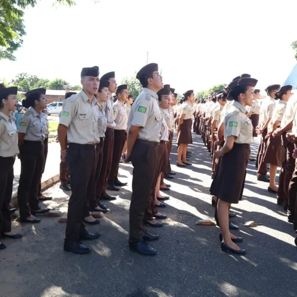 Estado anuncia implantação de 10 novos Colégios Militares