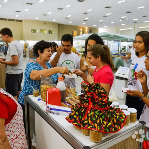 Emater participa da Agro Centro-Oeste Familiar