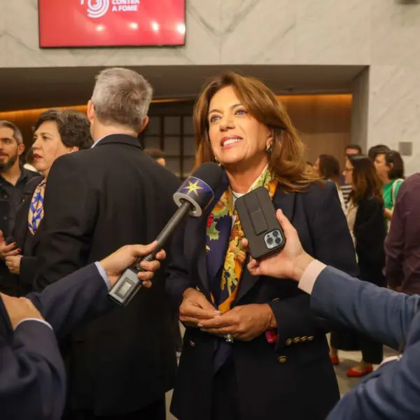 Programa Goiás por Elas firma parceria com TJGO, MPGO e Defensoria Pública Gracinha Caiado no lançamento do Pacto contra a fome