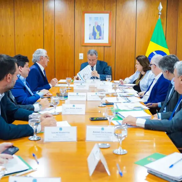 Caiado em reunião com ministro da Casa Civil para tratar de obras prioritárias para Goiás