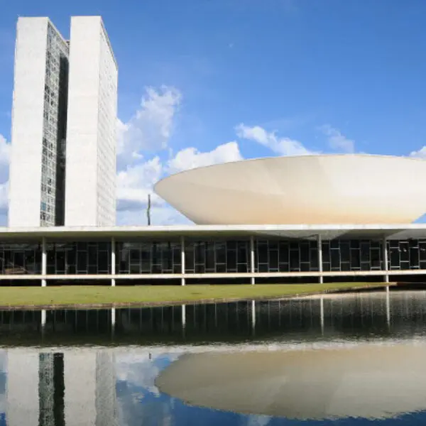 Caiado cumpre agenda em Brasília e Trindade