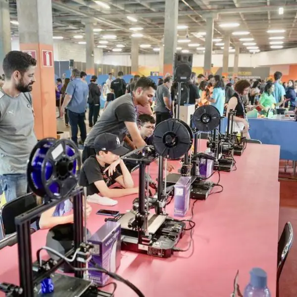 Alunos do DF na Campus party