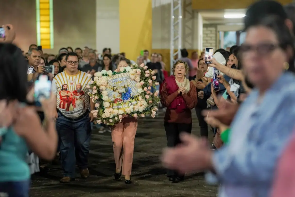 Caiado participa da Festa em Louvor ao Divino Pai Eterno, em Panamá