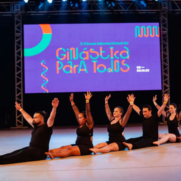 Grupo Cignus da UEG participa da World Gymnaestrada, em Amsterdã