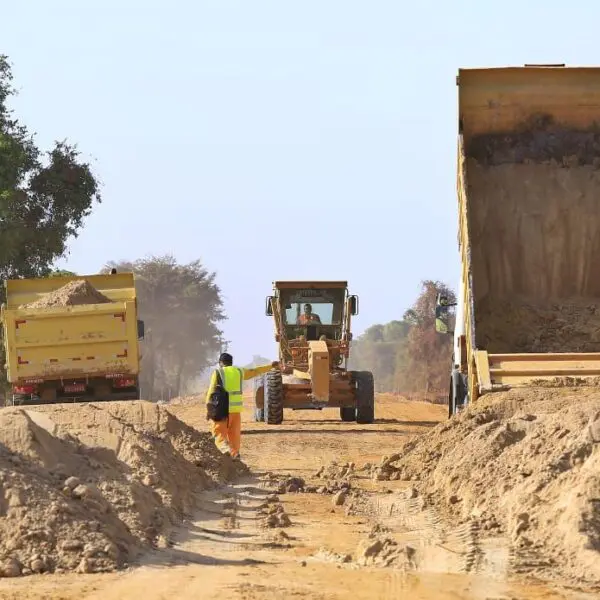 Obra em rodovia no Noroeste goiano