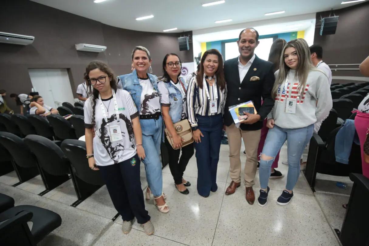 VII Concurso Literário de Redação Bariani Ortencio premia professores e estudantes