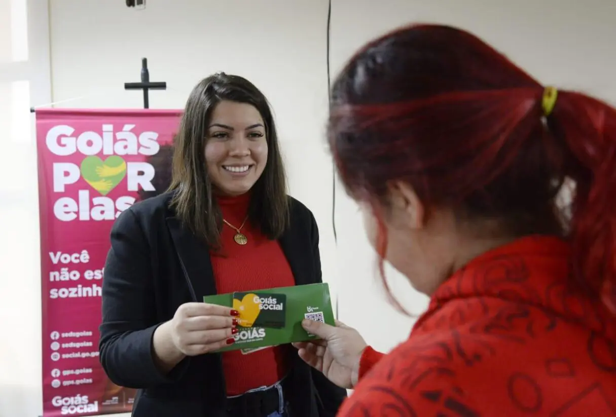 Entrefa de cartões do Goiás por Elas