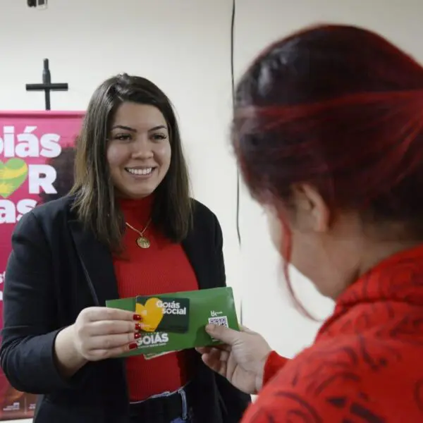 Entrefa de cartões do Goiás por Elas