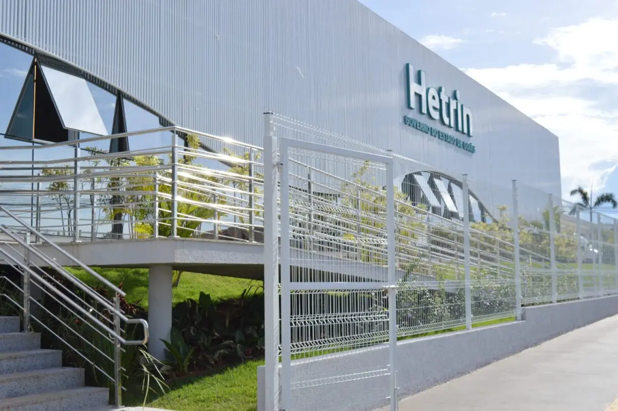 Hetrin recebe certificado ONA 2 e celebra mais de 800 mil atendimentos