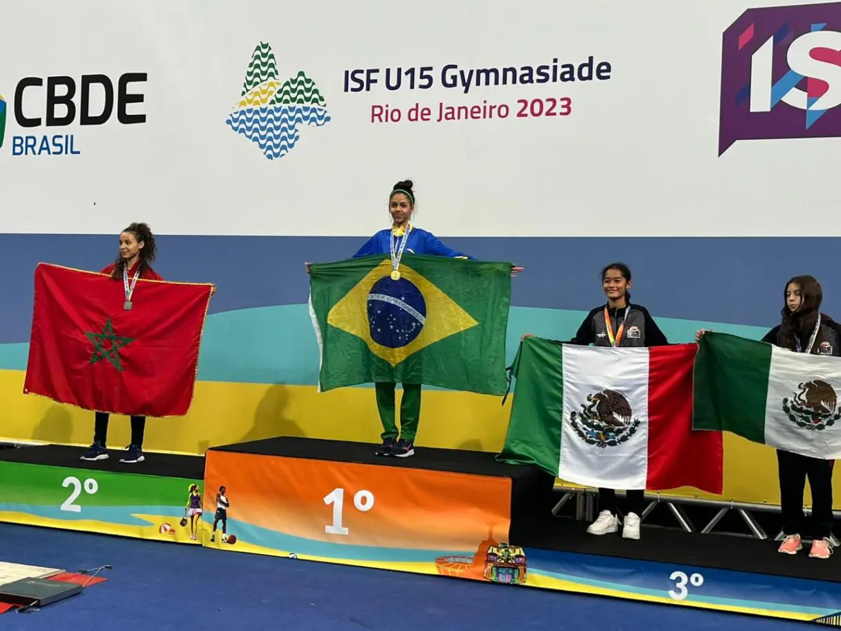 Estudante da rede estadual conquista título mundial de Taekwondo