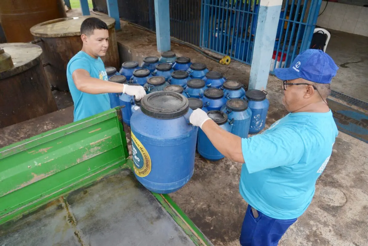 Vapt Vupt é ponto de coleta de óleo de cozinha usado