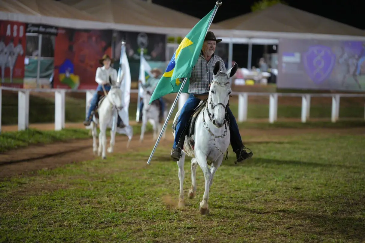 Em encontro de criadores de muares, Caiado ressalta essência tropeira goiana