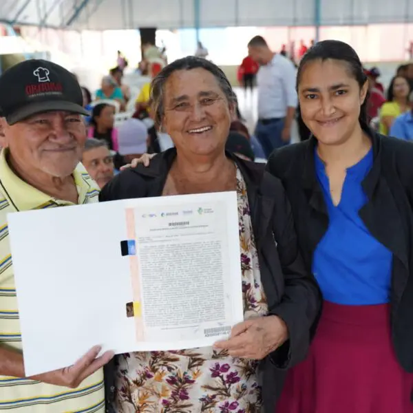 Agehab faz cadastro para regularização fundiária em Anápolis