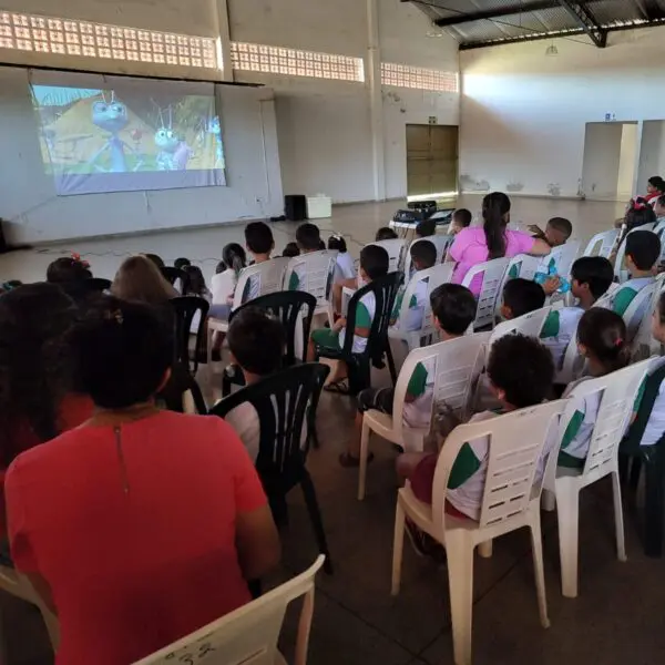 Sessão do Cine Goiás Itinerante