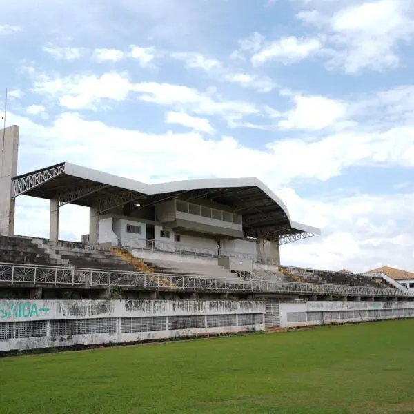 Cavalhódromo de Pirenópolis_Caiado autoriza obra do novo cavalhódromo de Pirenópolis