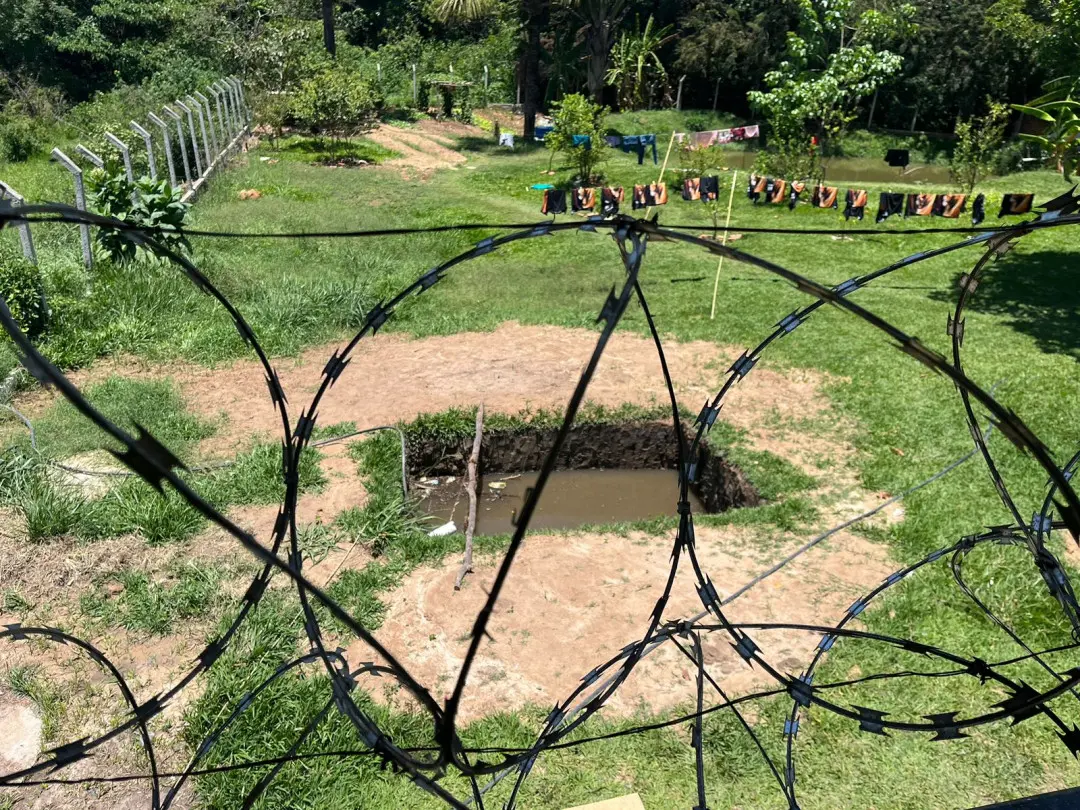 Polícia Civil encontra internos em situação de maus-tratos em clínica de Aparecida de Goiânia