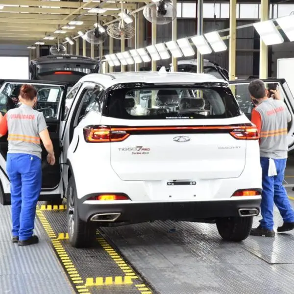 Goiás atinge maior número de ocupados no mercado de trabalho, aponta IBGE