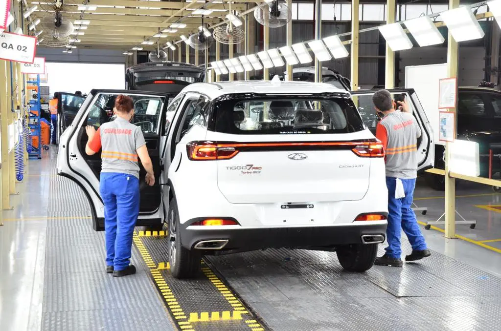 Goiás atinge maior número de ocupados no mercado de trabalho, aponta IBGE