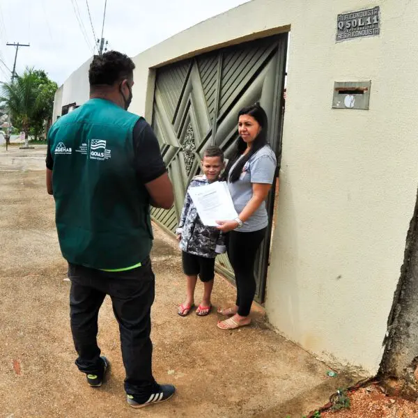 Agehab cadastra moradores para regularização de escrituras em Goiânia