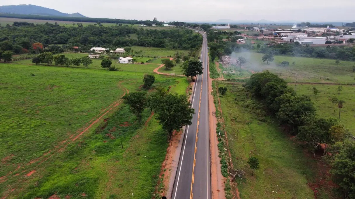 Governo de Goiás autoriza início de mais duas obras do Fundeinfra