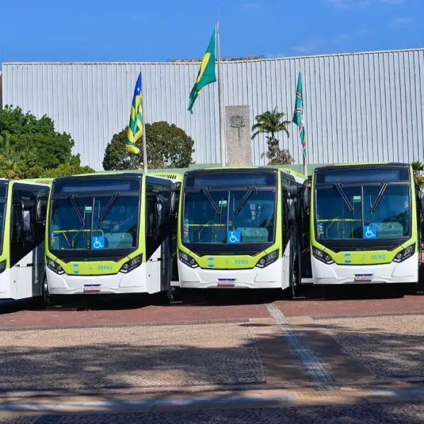 Governo reforça garantia de pagamento do subsídio da passagem de ônibus