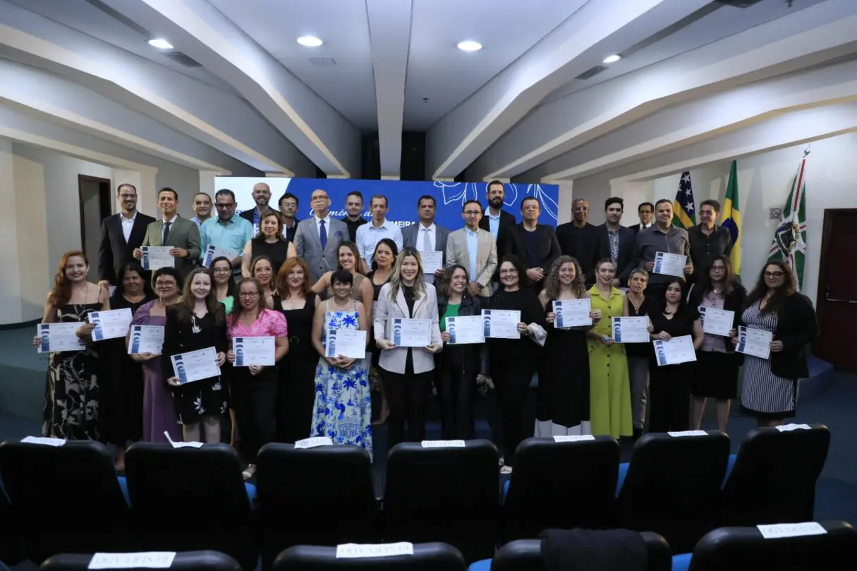 Escola de Governo de Goiás forma primeira turma de pós-graduação